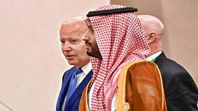 موقع أكسيوس: بايدن يدرس الاجتماع مع ولي العهد السعودي في قمة العشرين